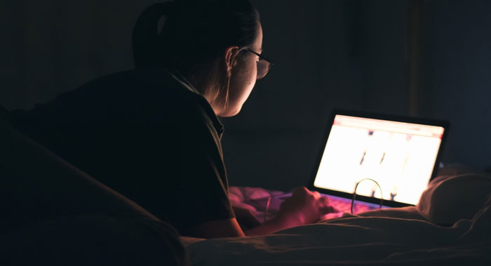 Almost 900 Bloomberg terminal chat room users doxxed | SC Media